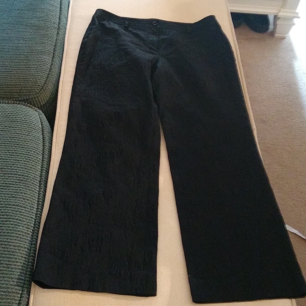 W Worth textured black ankle pants size 2